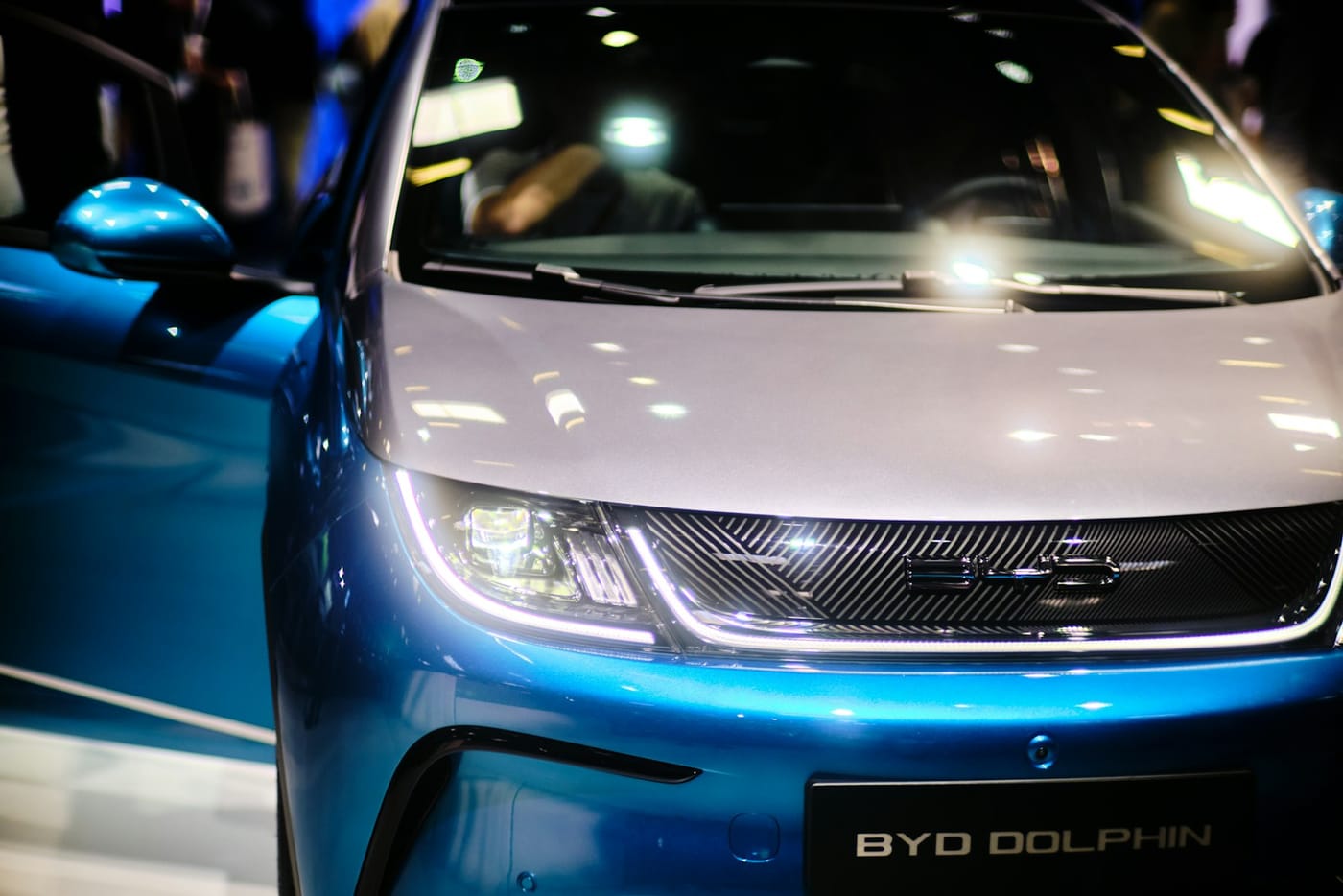 Электромобиль BYD Dolphin, вид спереди