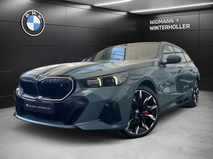 BMW i5