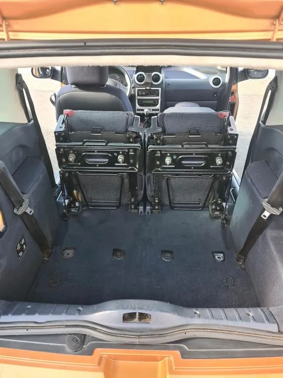 Peugeot 1007