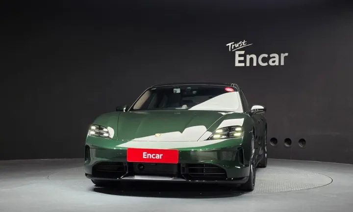 Porsche Taycan