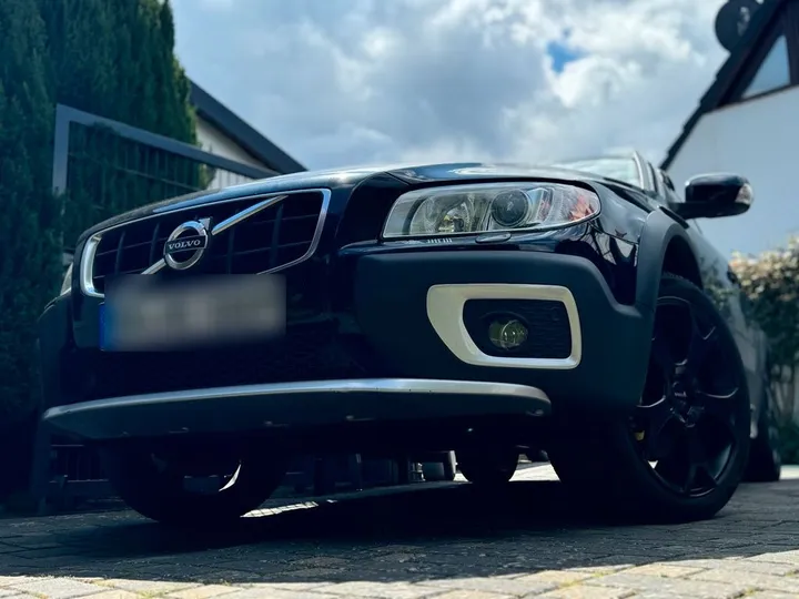 Volvo XC70
