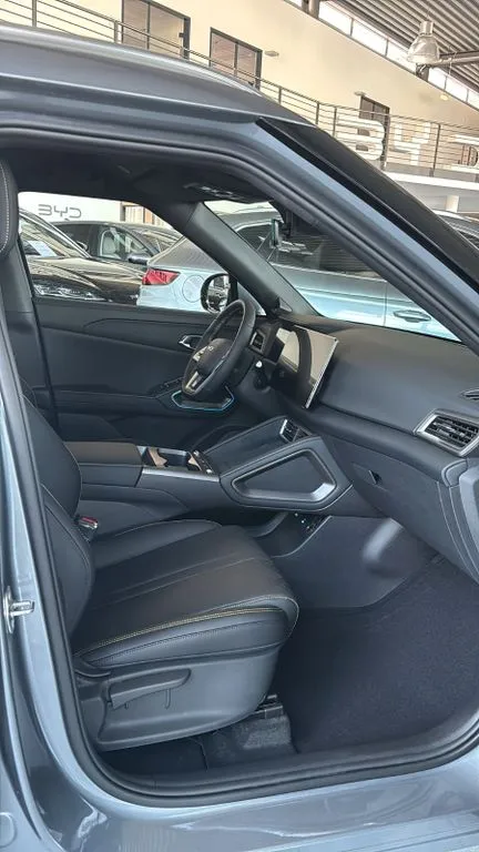 BYD ATTO 2