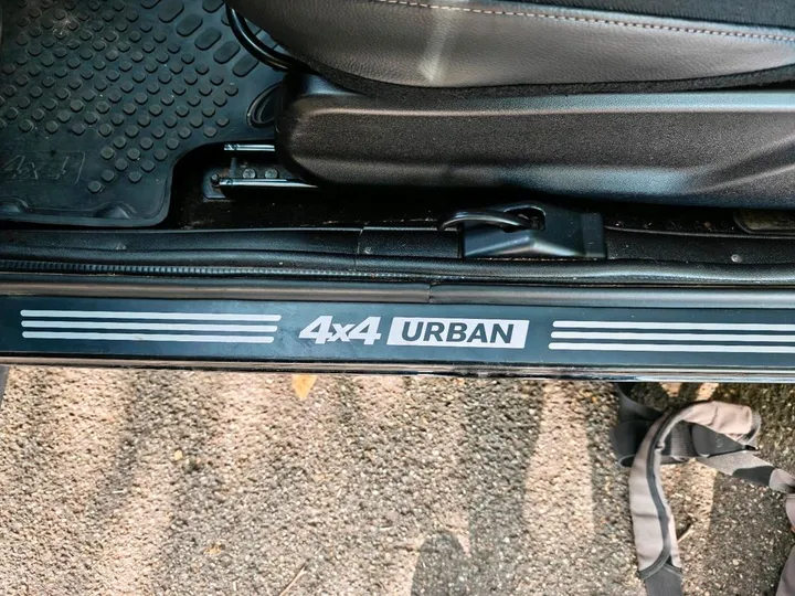 Lada Urban