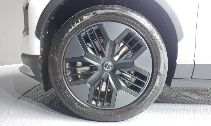 Volvo EX30