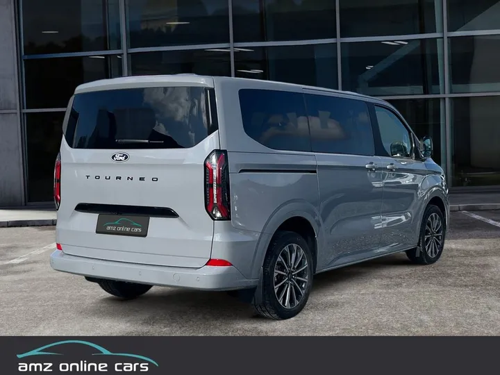 Ford Tourneo Custom