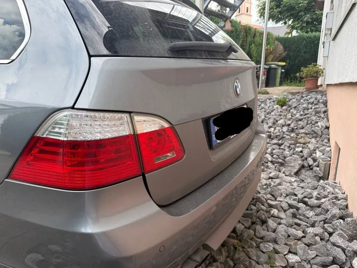 BMW 525