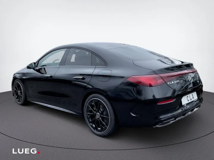Mercedes-Benz CLA 200