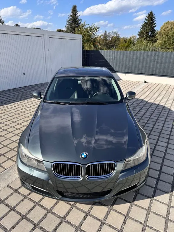 BMW 335