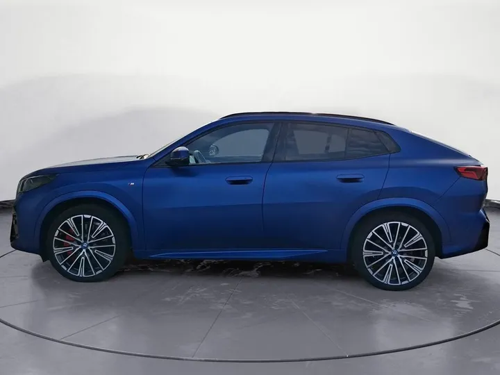 BMW iX2