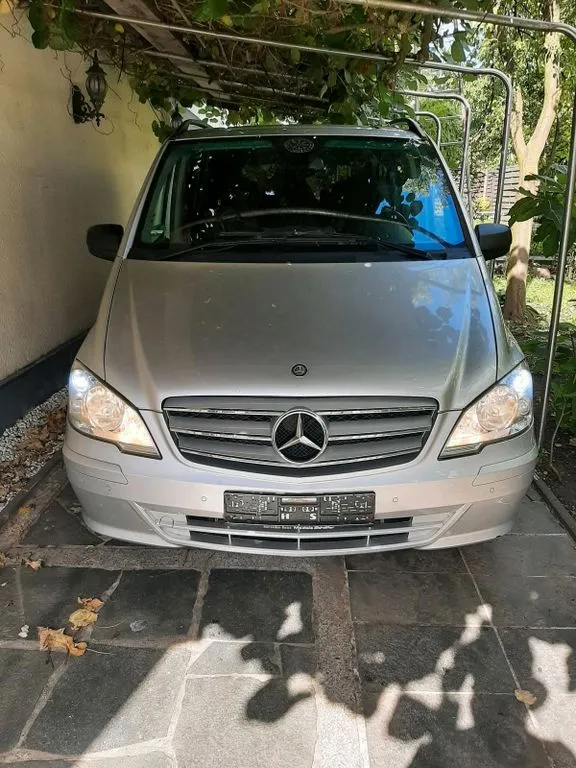 Mercedes-Benz Viano