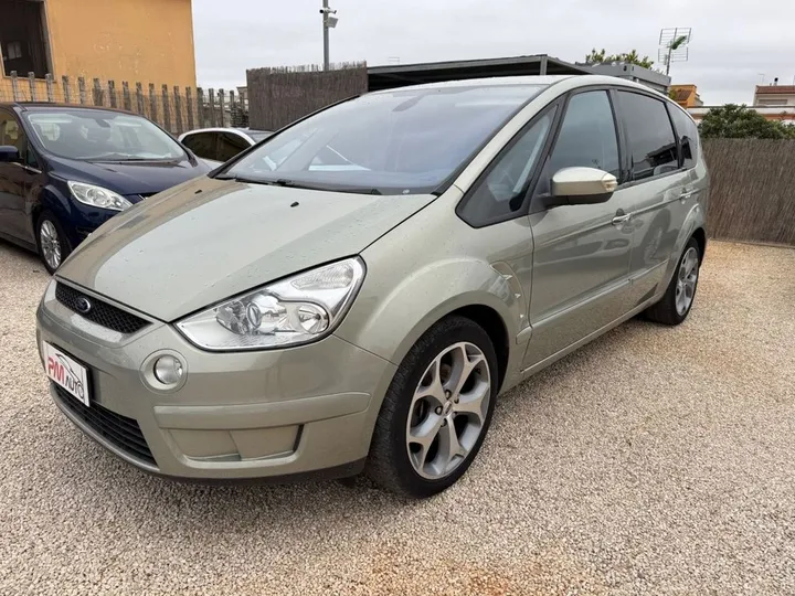 Ford S-Max