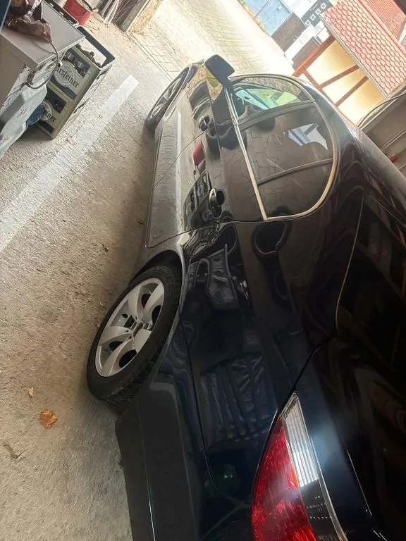 BMW 525