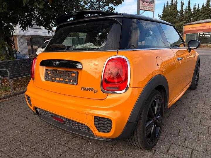 MINI Cooper D