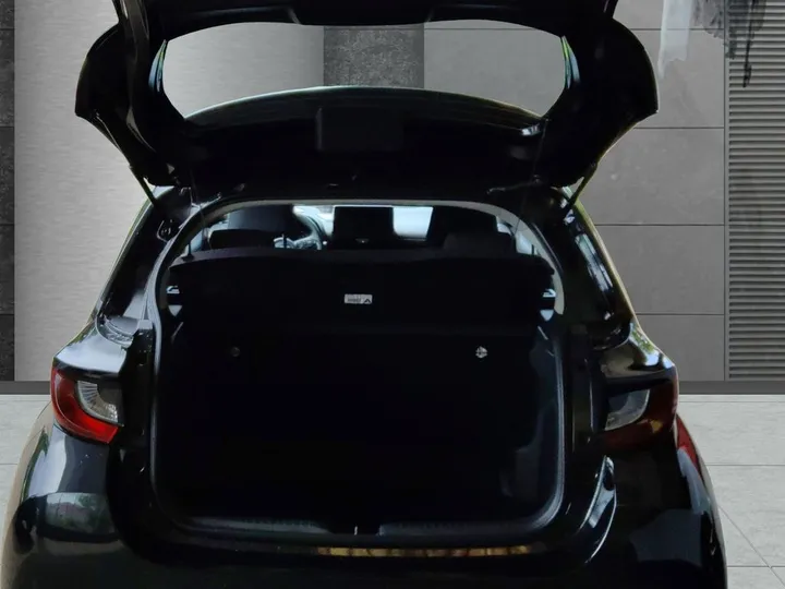 Mazda 2 Hybrid