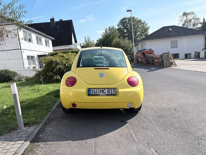 Volkswagen New Beetle