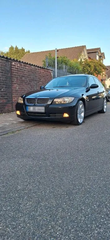 BMW 325
