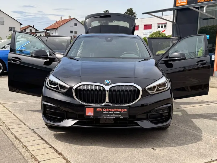 BMW 118