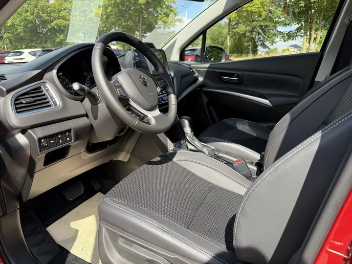 Suzuki (SX4) S-Cross