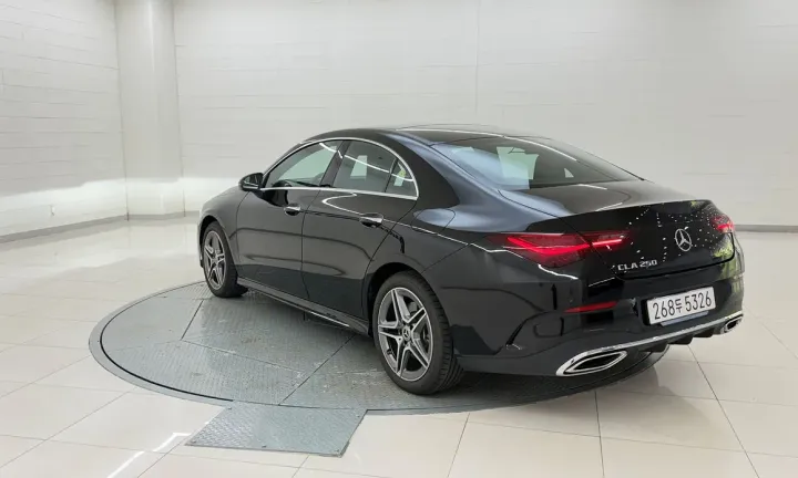 Mercedes-Benz CLA-Class