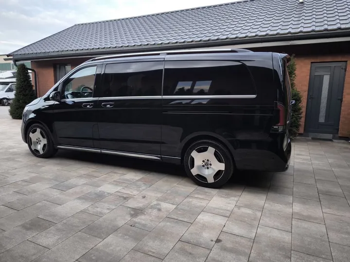Mercedes-Benz V 300