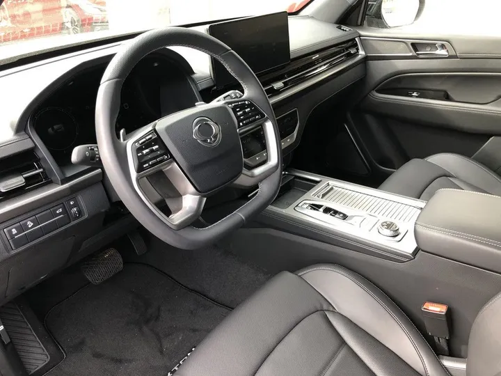 KGM Rexton