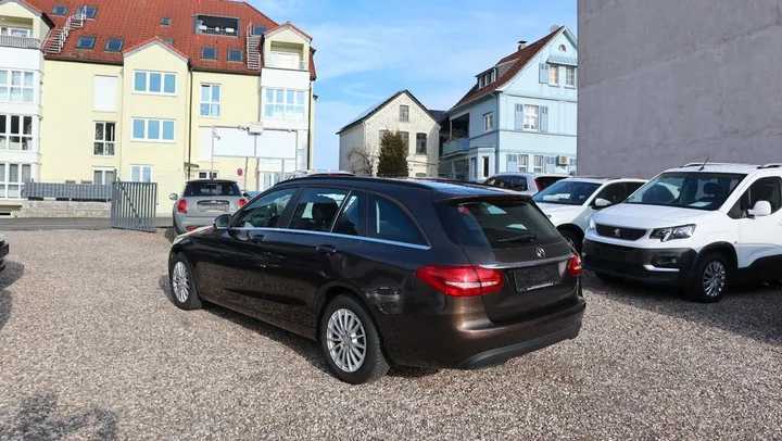 Mercedes-Benz C 200