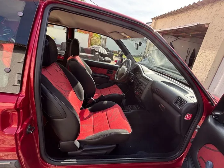 Peugeot 106
