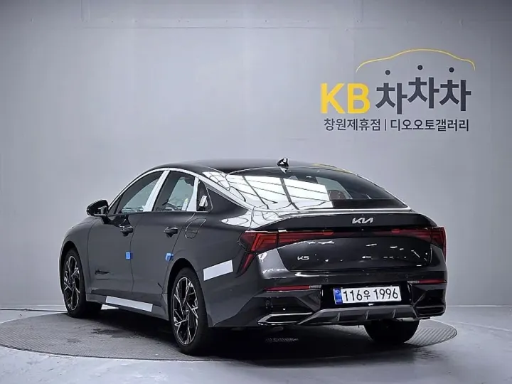 Kia K5