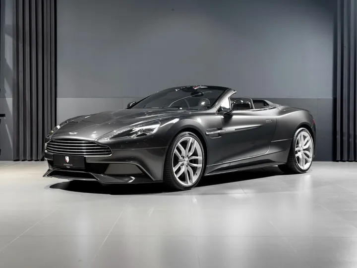 Aston Martin Vanquish