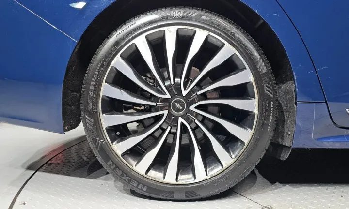 Lincoln Continental