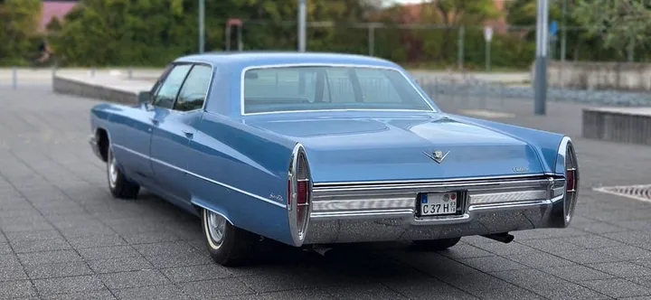 Cadillac Deville