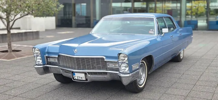 Cadillac Deville