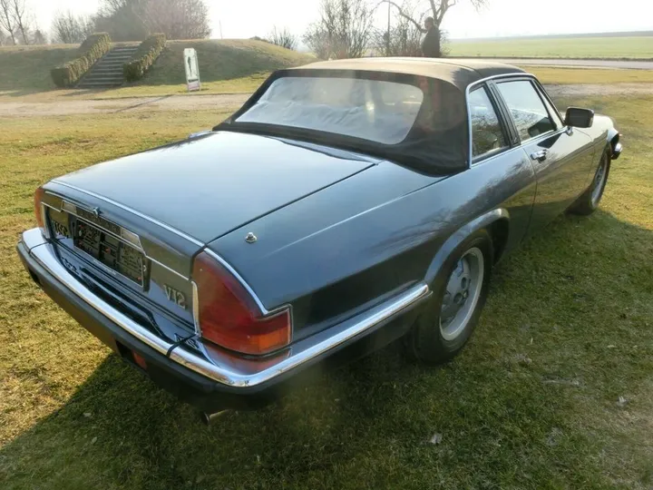 Jaguar XJSC