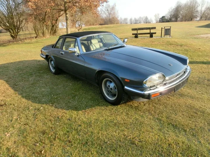 Jaguar XJSC