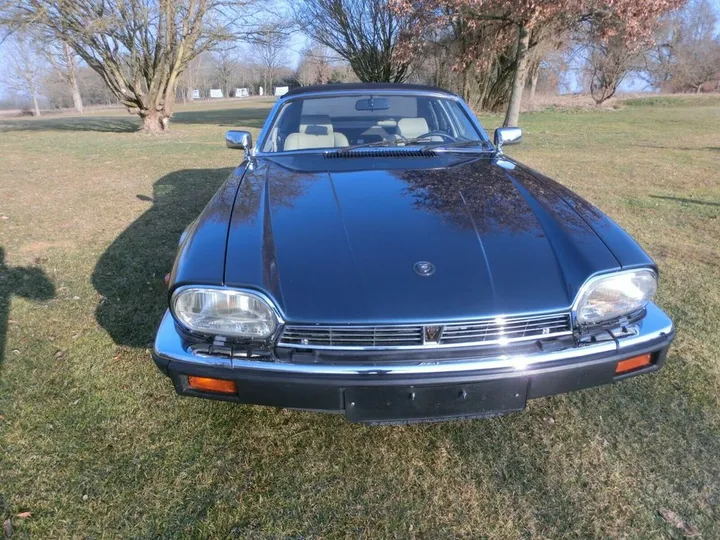 Jaguar XJSC