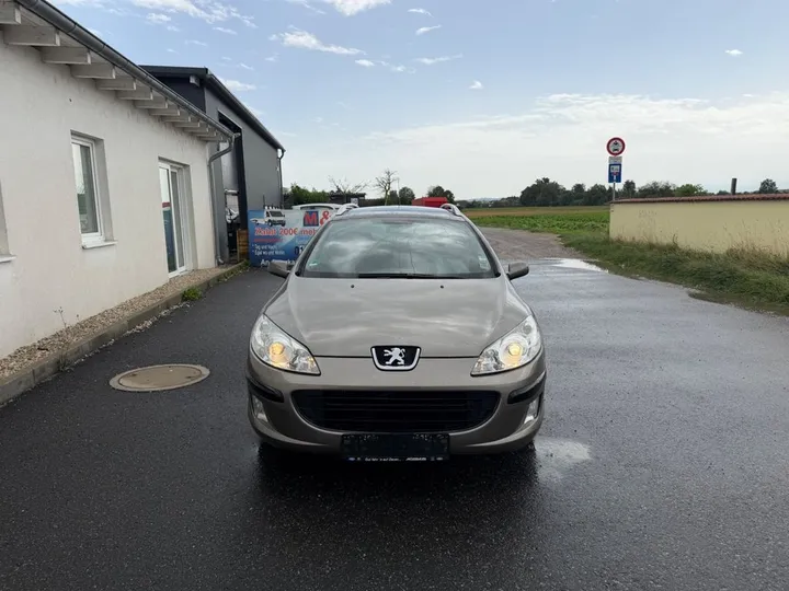 Peugeot 407