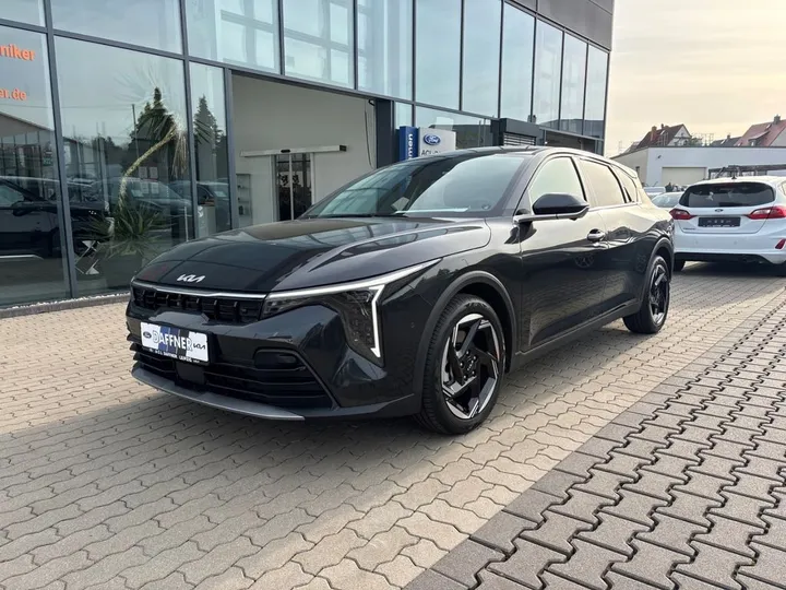 Kia K4