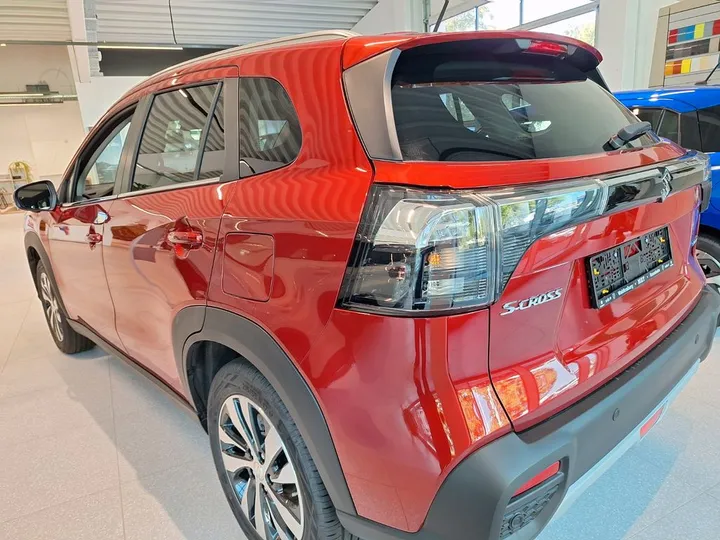 Suzuki (SX4) S-Cross
