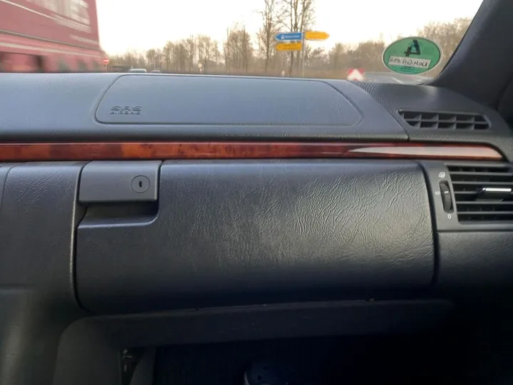 Mercedes-Benz S 320