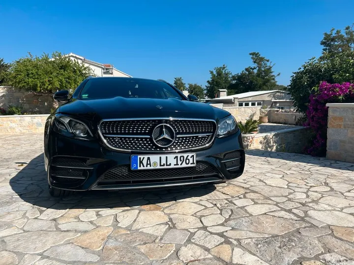 Mercedes-Benz E 53 AMG