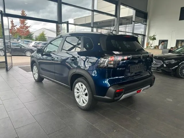 Suzuki (SX4) S-Cross