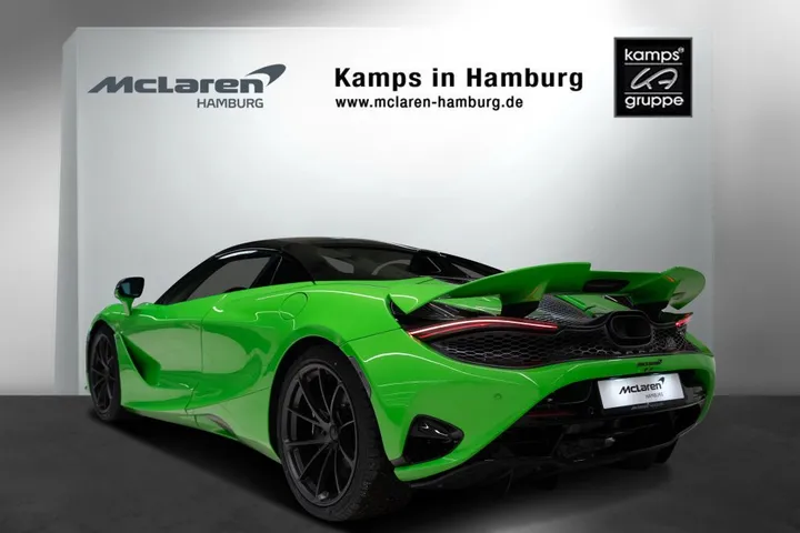 McLaren 750S