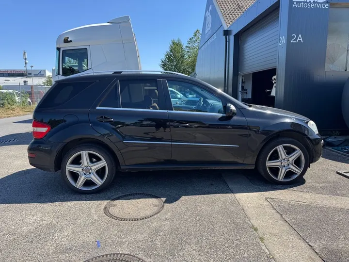 Mercedes-Benz ML 420