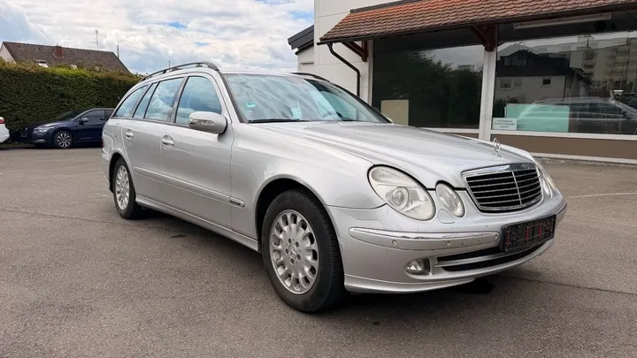 Mercedes-Benz E 280