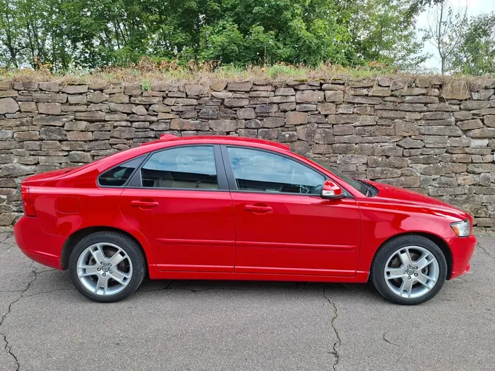 Volvo S40