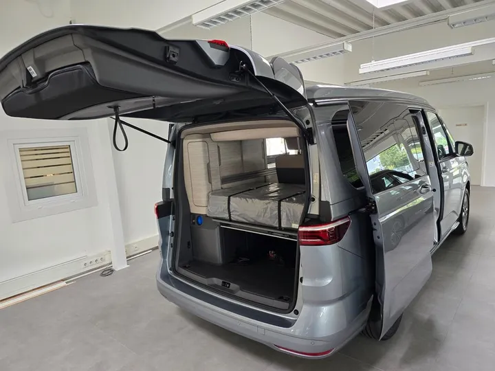 Volkswagen T7 California