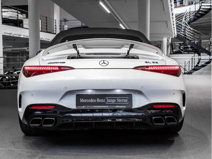 Mercedes-Benz SL 63 AMG