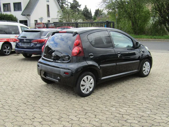 Peugeot 107