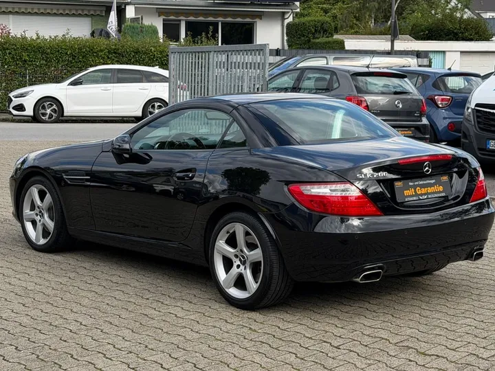 Mercedes-Benz SLK 200