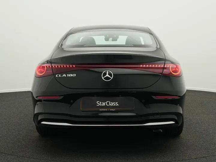 Mercedes-Benz CLA 180